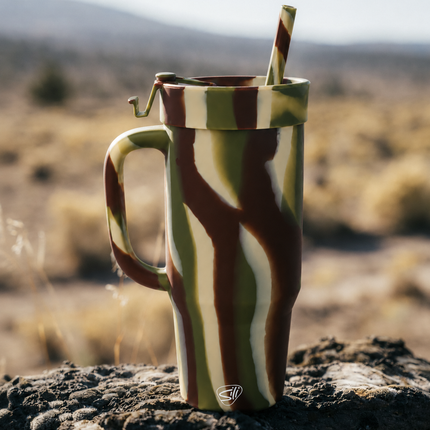 Silicone 32 oz Humbler (Handled Straw Tumbler)