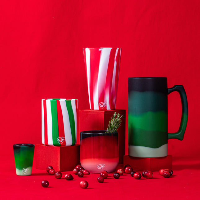 holiday cups on red bg
